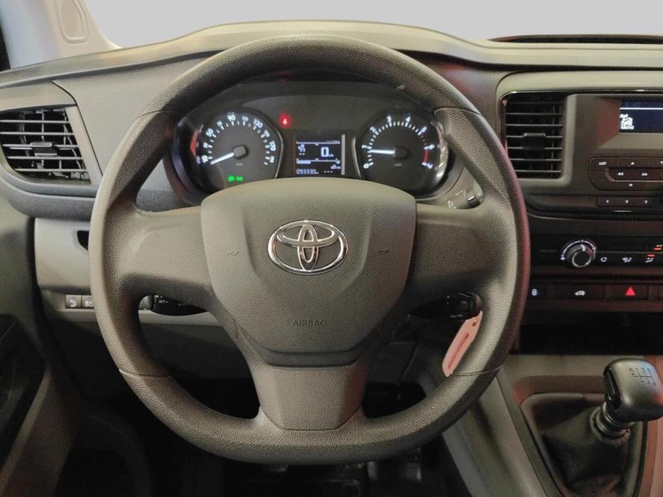 TOYOTA Proace 2020
