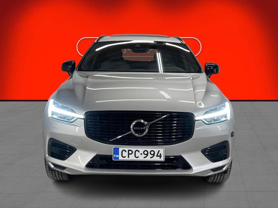 VOLVO XC60 2021