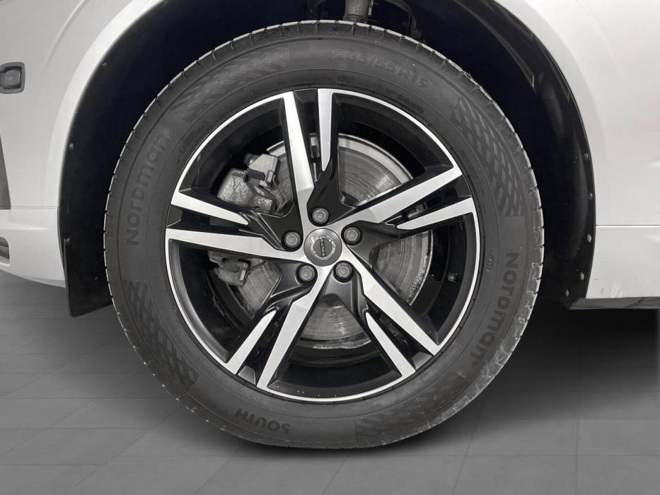 VOLVO XC60 2021