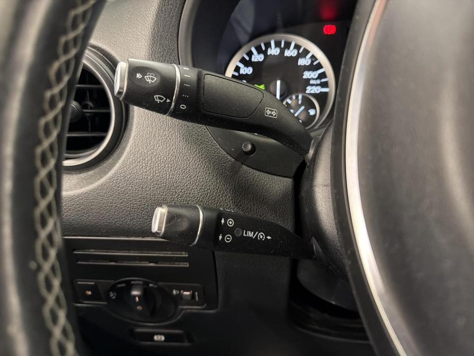 MERCEDES-BENZ Vito 2015