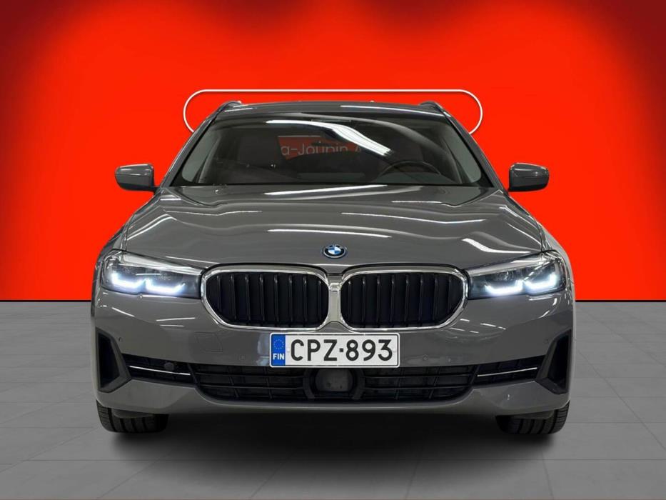 BMW 530 2022