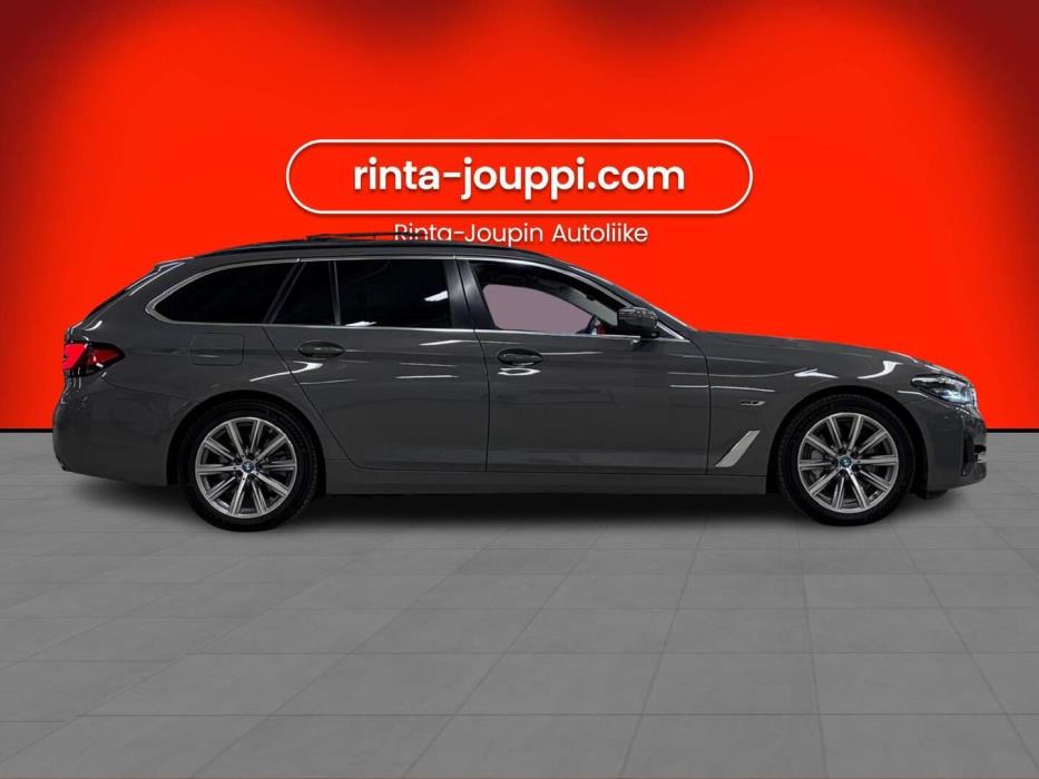 BMW 530 2022