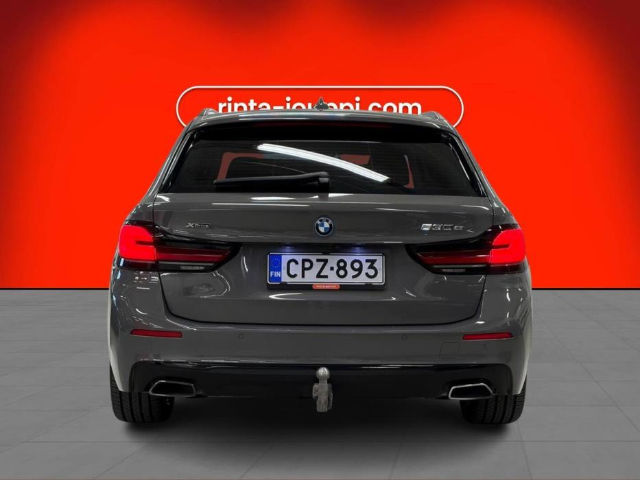 BMW 530 2022