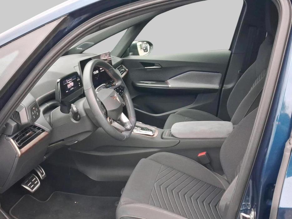 CUPRA Born 2025