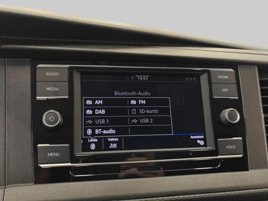 VOLKSWAGEN TRANSPORTER 2023