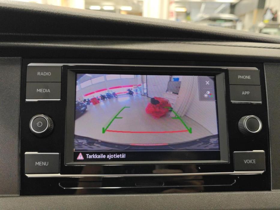 VOLKSWAGEN TRANSPORTER 2023