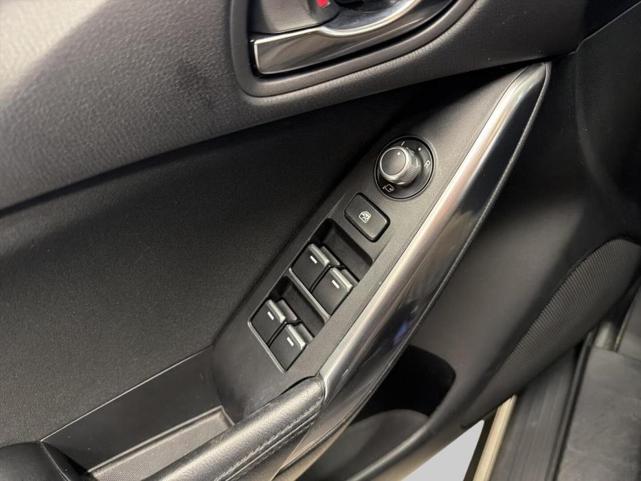 MAZDA Mazda6 2015