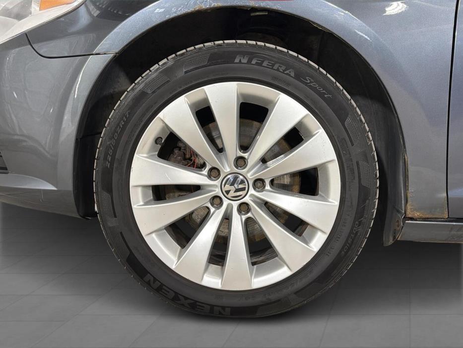 VOLKSWAGEN Passat CC 2009