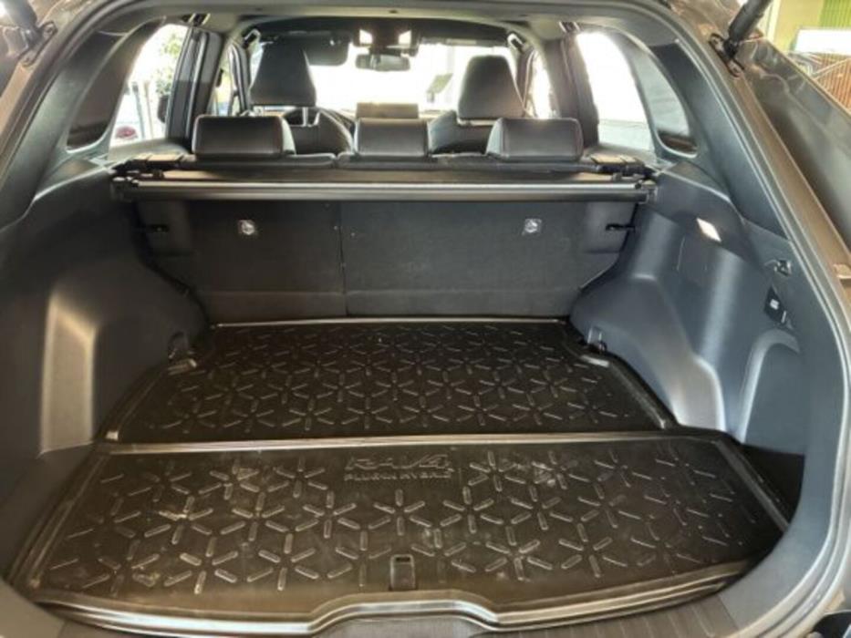 TOYOTA RAV4 PLUG-IN 2024