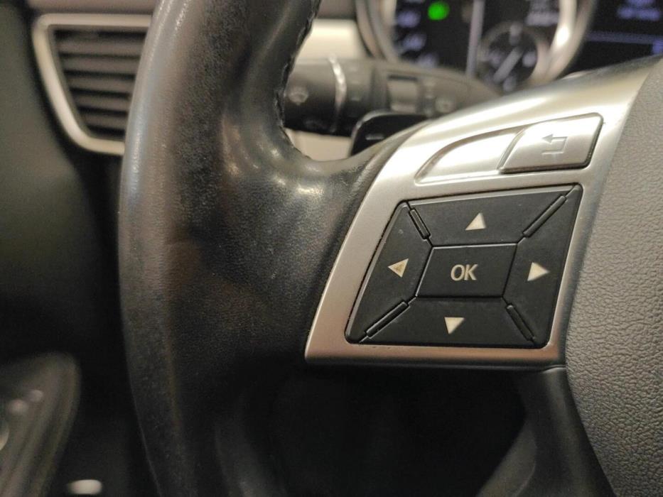 MERCEDES-BENZ ML 2012