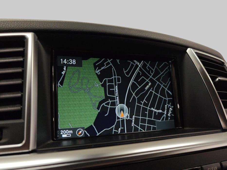 MERCEDES-BENZ ML 2012