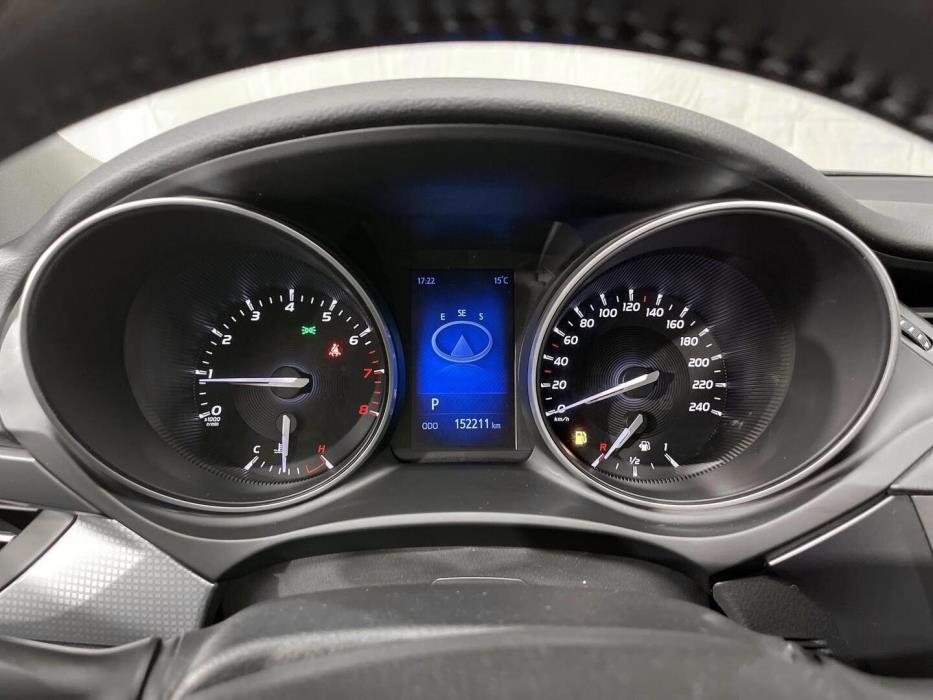 TOYOTA Avensis 2017
