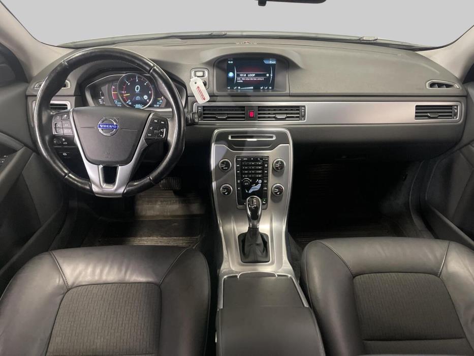 VOLVO V70 2014