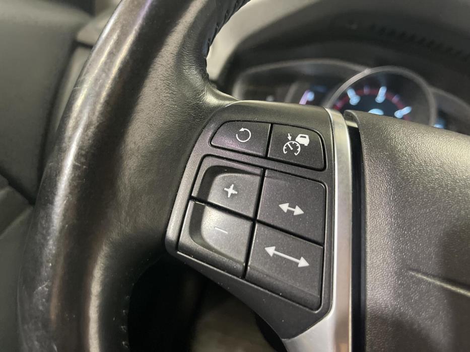 VOLVO V70 2014