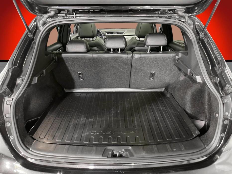 NISSAN Qashqai 2019