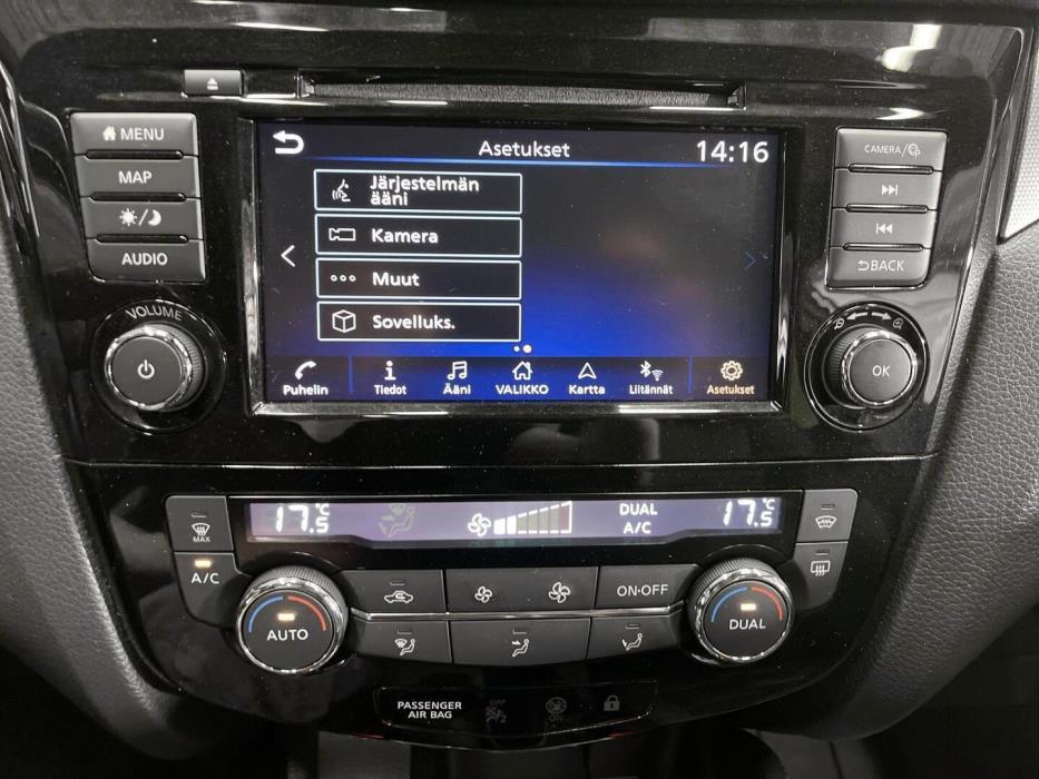 NISSAN Qashqai 2019