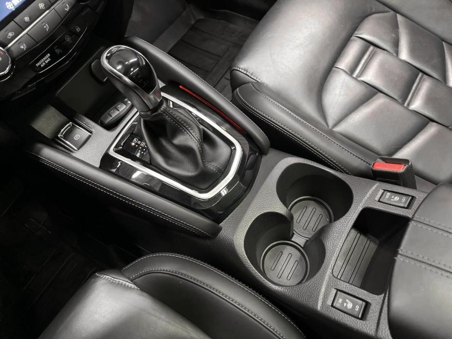 NISSAN Qashqai 2019