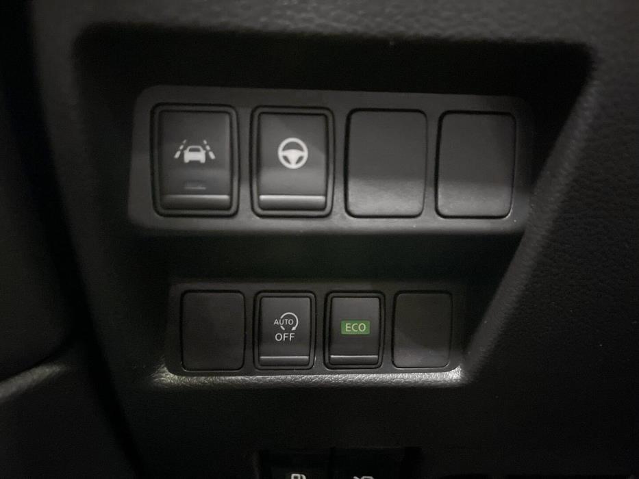 NISSAN Qashqai 2019