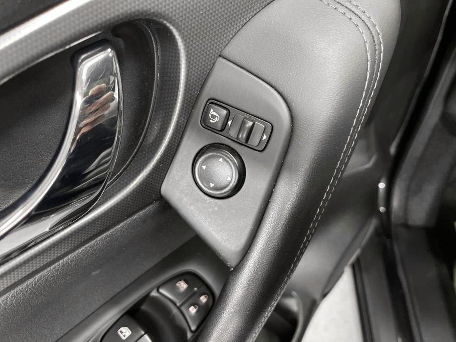 NISSAN Qashqai 2019