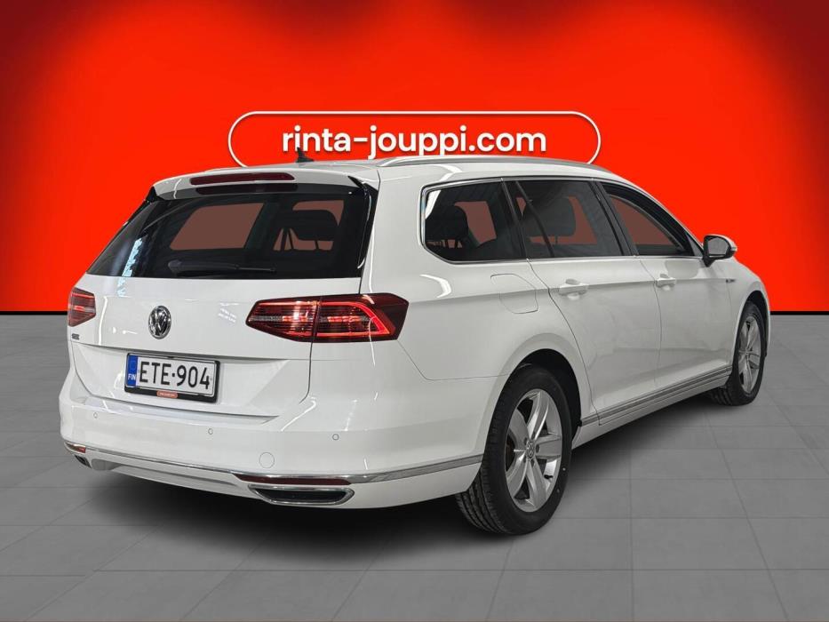 VOLKSWAGEN Passat 2016