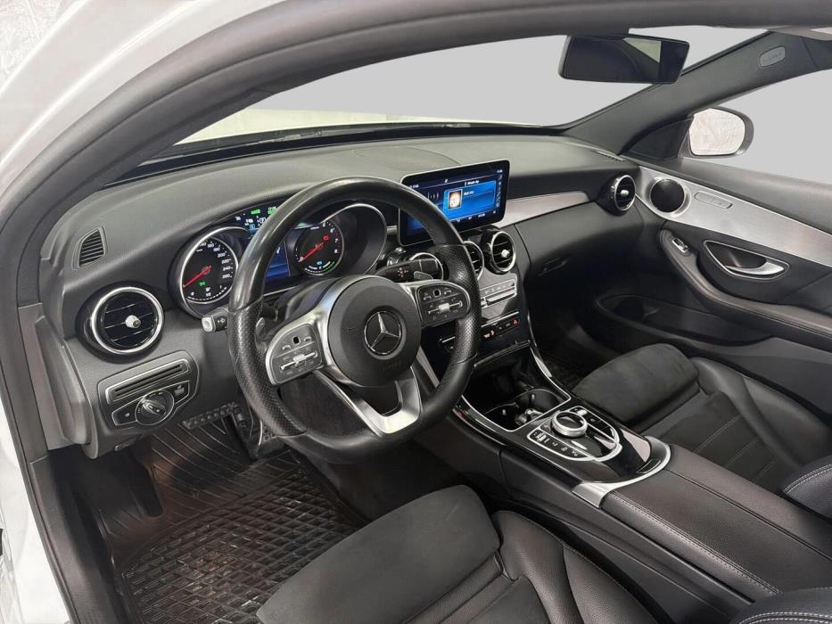 MERCEDES-BENZ C 2020