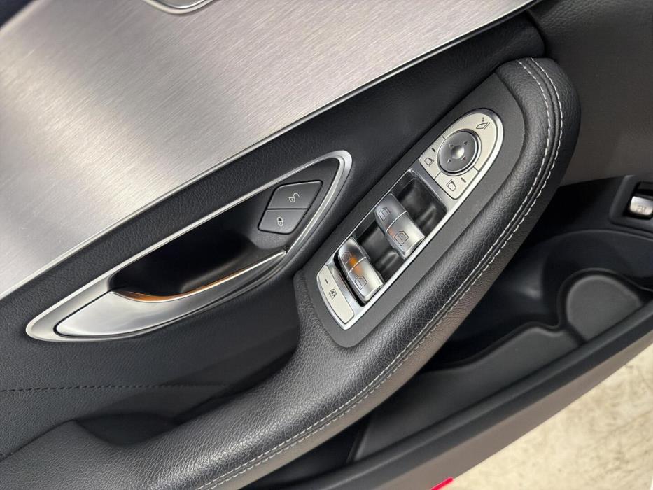 MERCEDES-BENZ C 2020