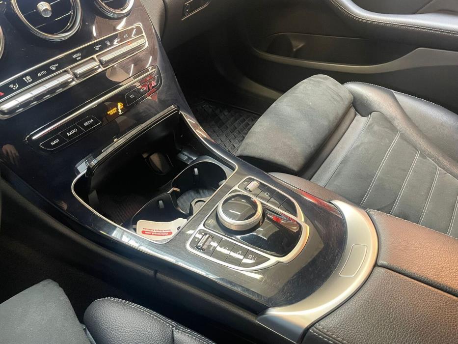 MERCEDES-BENZ C 2020