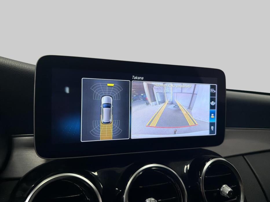 MERCEDES-BENZ C 2020