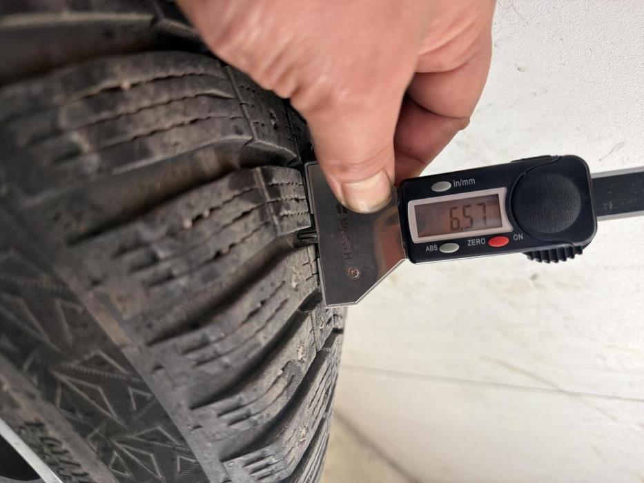 MERCEDES-BENZ C 2020