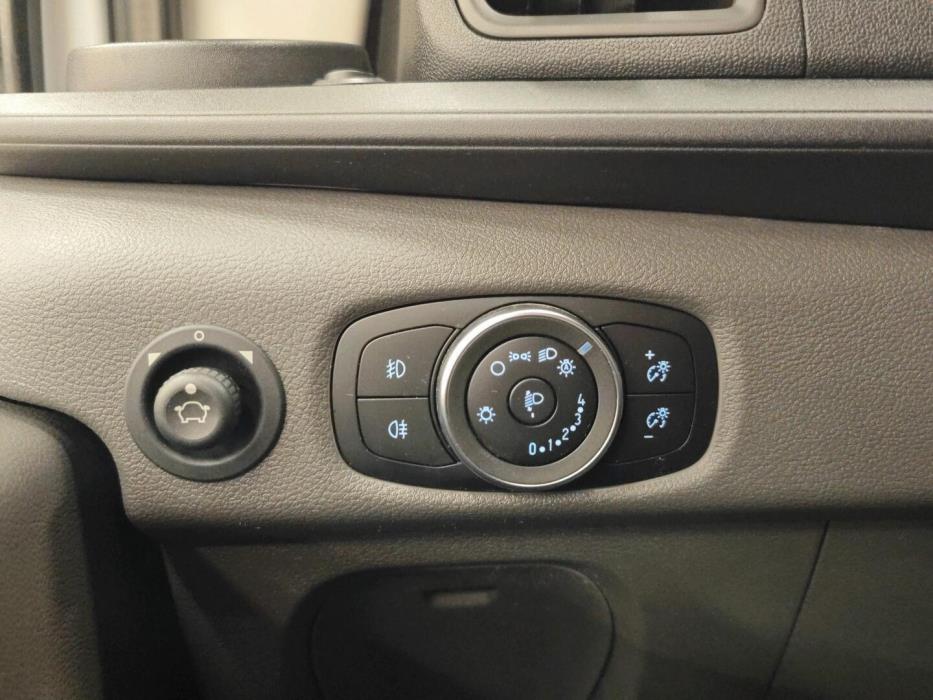FORD Transit 2023