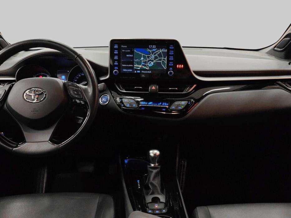 TOYOTA C-HR 2021