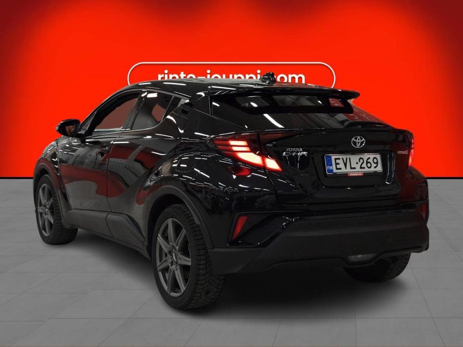 TOYOTA C-HR 2021