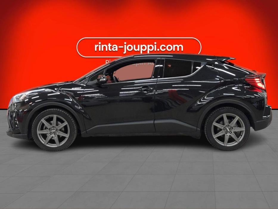 TOYOTA C-HR 2021