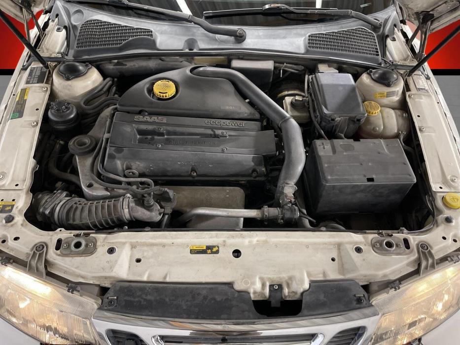 SAAB 9-5 2000