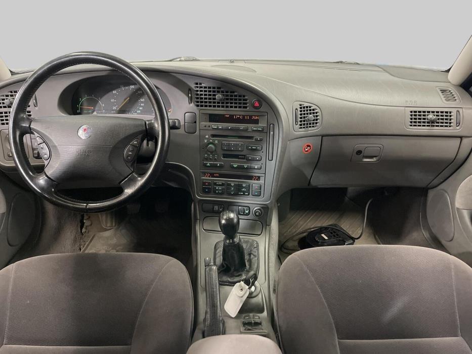 SAAB 9-5 2000