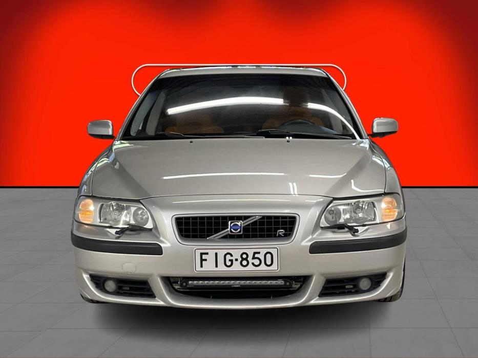 VOLVO S60 2004