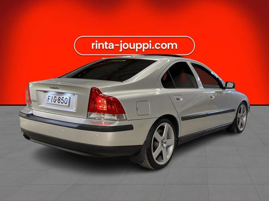 VOLVO S60 2004