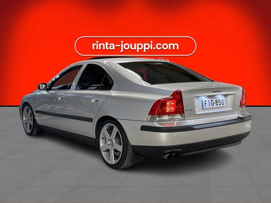 VOLVO S60 2004