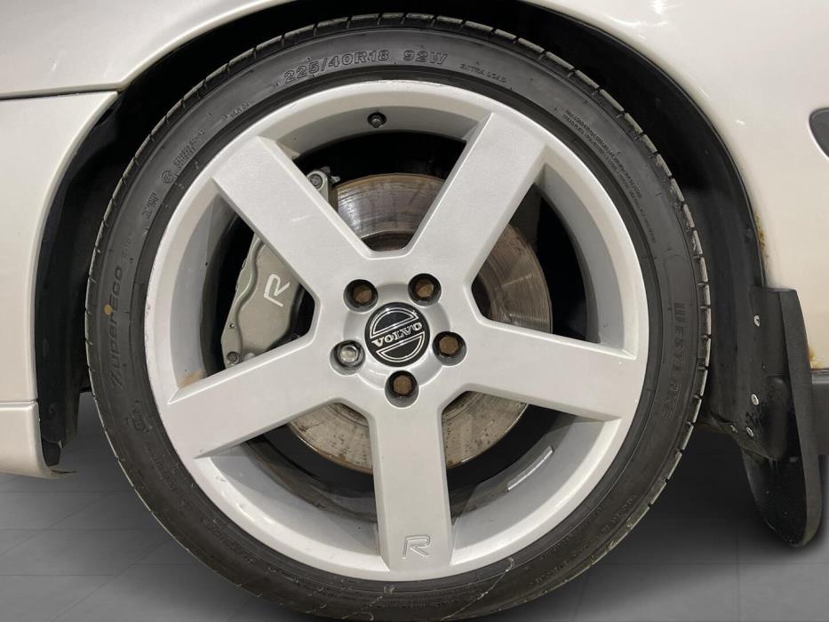 VOLVO S60 2004