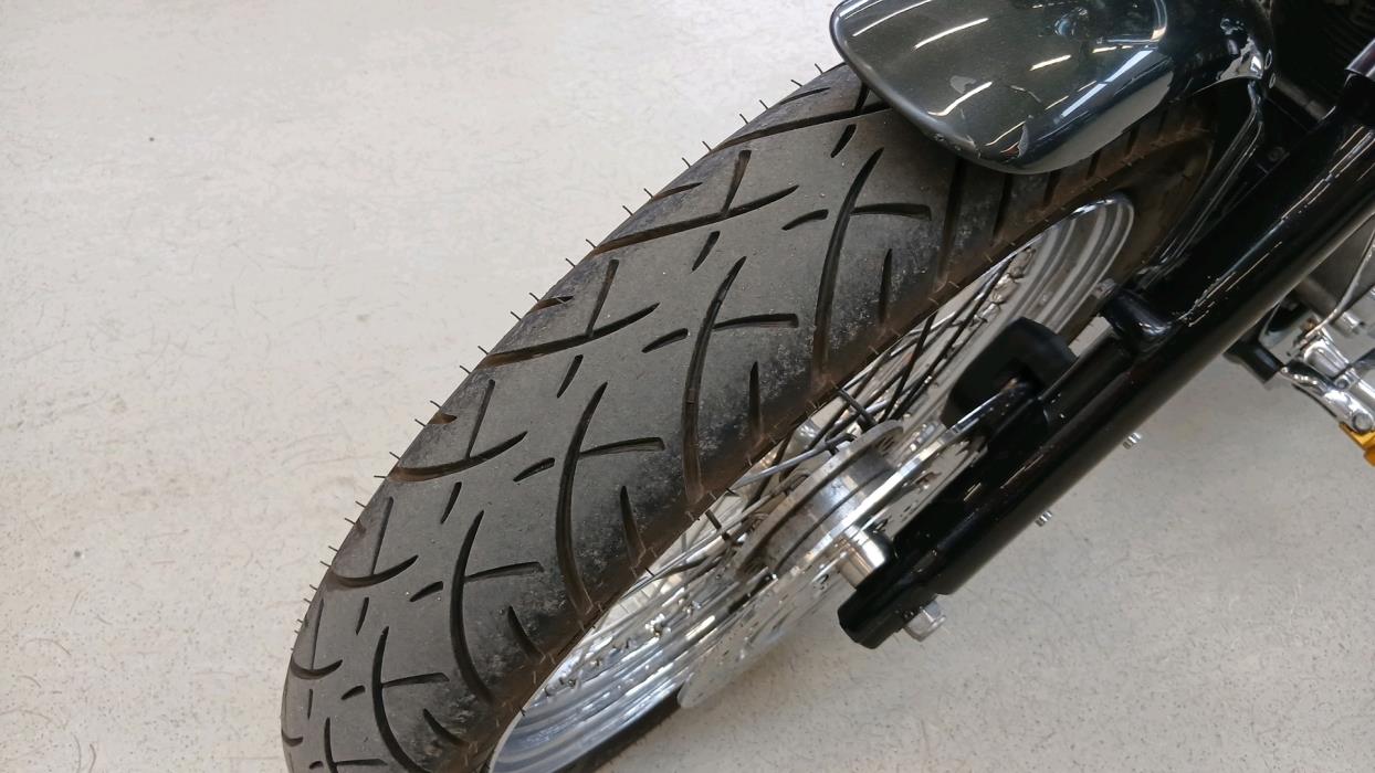 HARLEY-DAVIDSON DYNA 2005