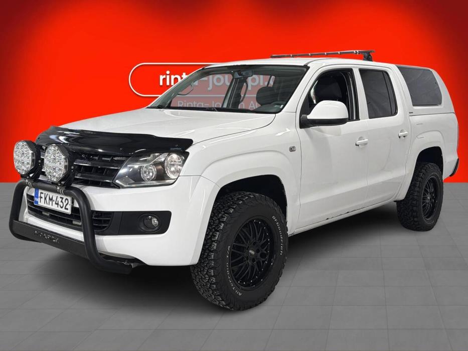 VOLKSWAGEN Amarok 2012