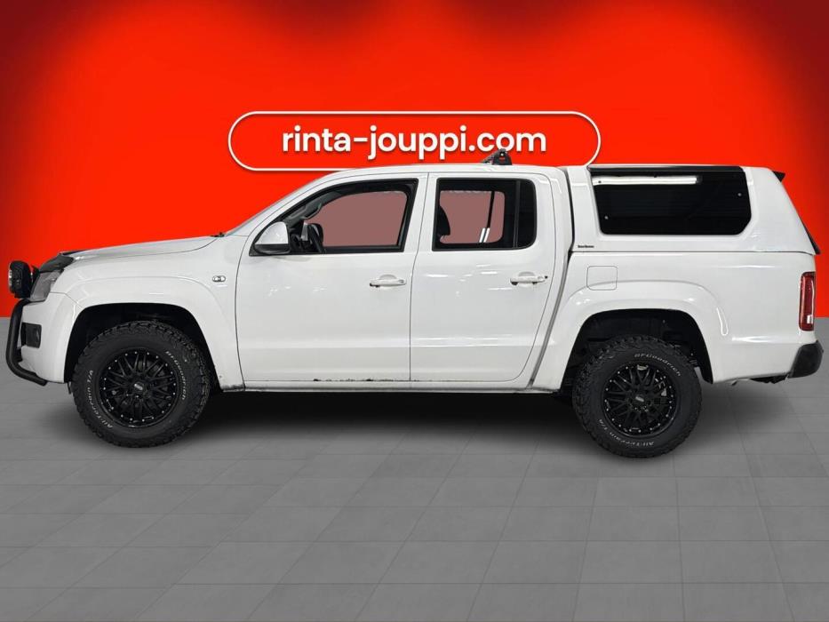 VOLKSWAGEN Amarok 2012