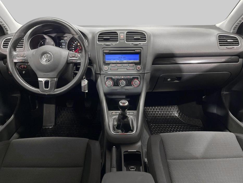 VOLKSWAGEN GOLF 2011