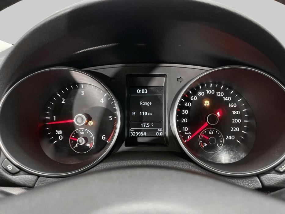 VOLKSWAGEN GOLF 2011