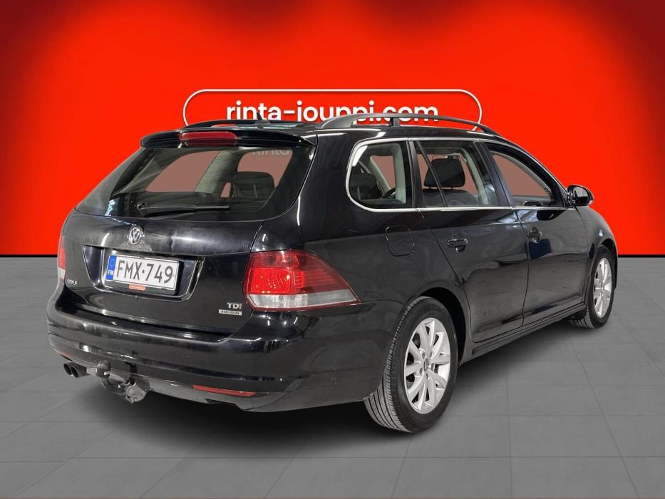 VOLKSWAGEN GOLF 2011