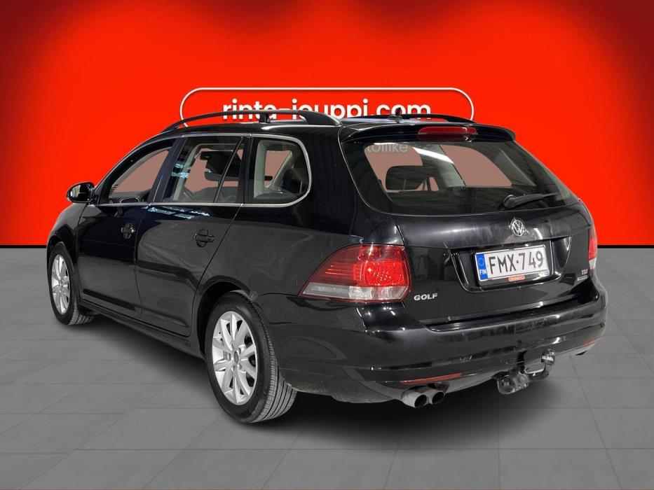 VOLKSWAGEN GOLF 2011
