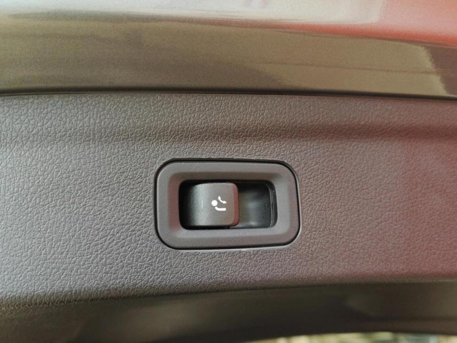 MERCEDES-BENZ GLE 2021