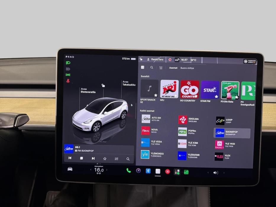 TESLA MODEL Y 2023