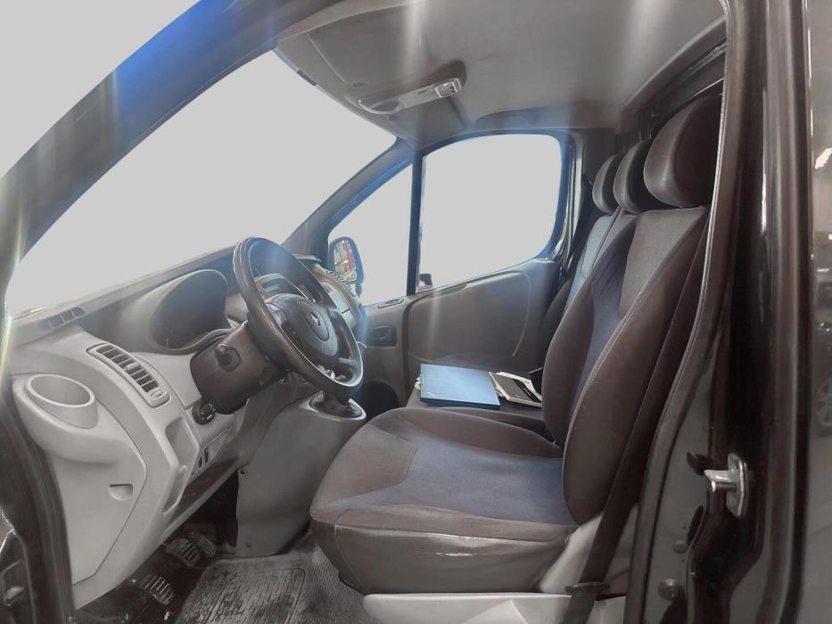 RENAULT Trafic 2011