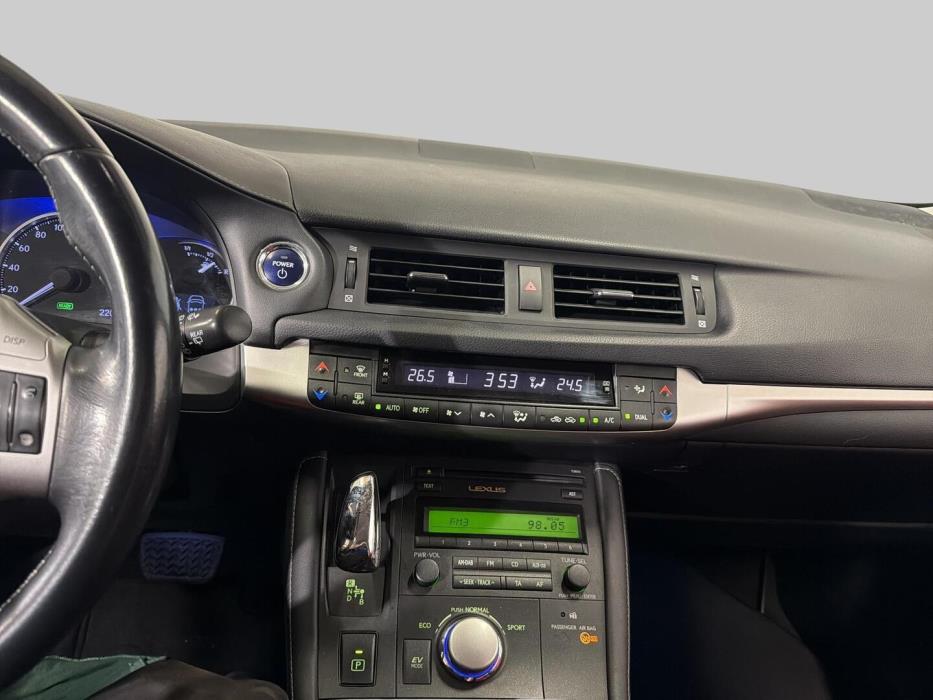 LEXUS CT 2011